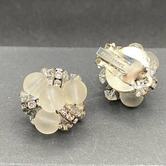 Vintage Pearlcraft Signed Silver Tone and Frosted white Cluster Clip On Earrings - Picture 6 of 8